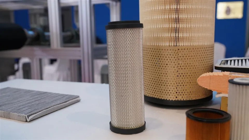 Bộ lọc không khí động cơ P185069 P527682 RS3518 AF25139M C341300 cho xe tải hạng nặng